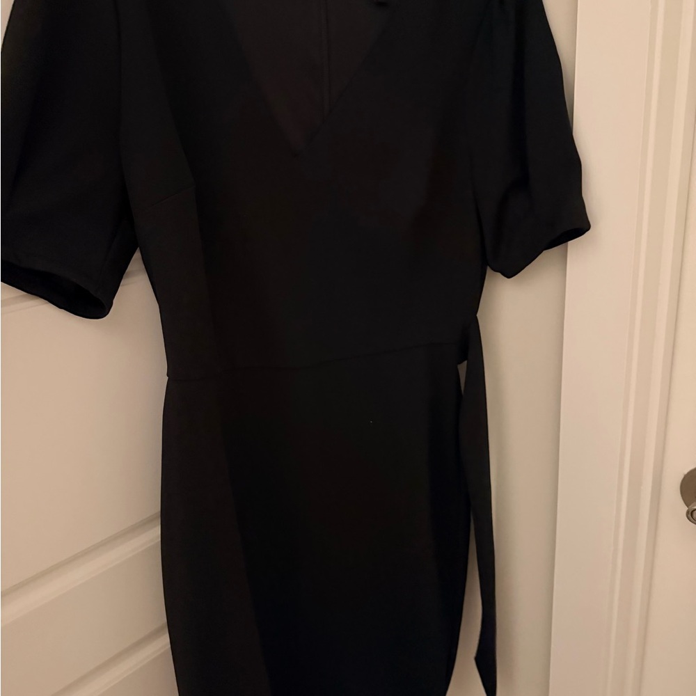 Express Black Midi Dress with V-Neck and Tie Waist - Picture 3 of 4